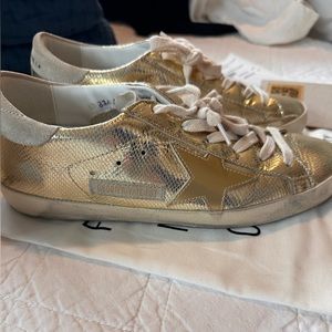 💛🪿Golden Goose Limited Edition Sneakers🪿💛